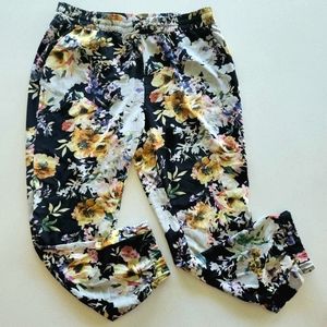Buffalo David Bitton Floral Tara Jogger pants